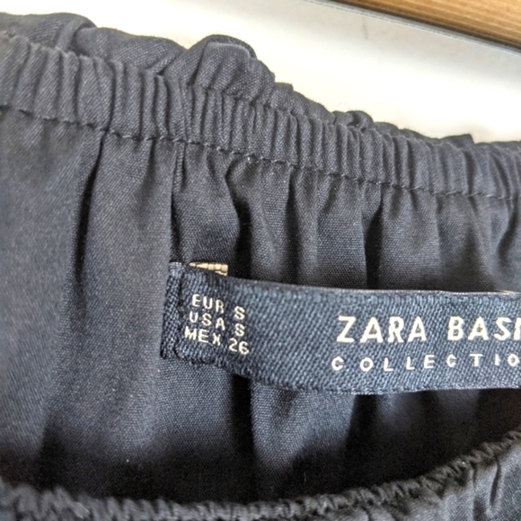 Zara Women's Off The Shoulder Poplin Ruffle Angel Sleeve Top S Black/White - Picture 2 of 6